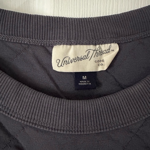 Comfy gray sweatshirt - Picture 3 of 3